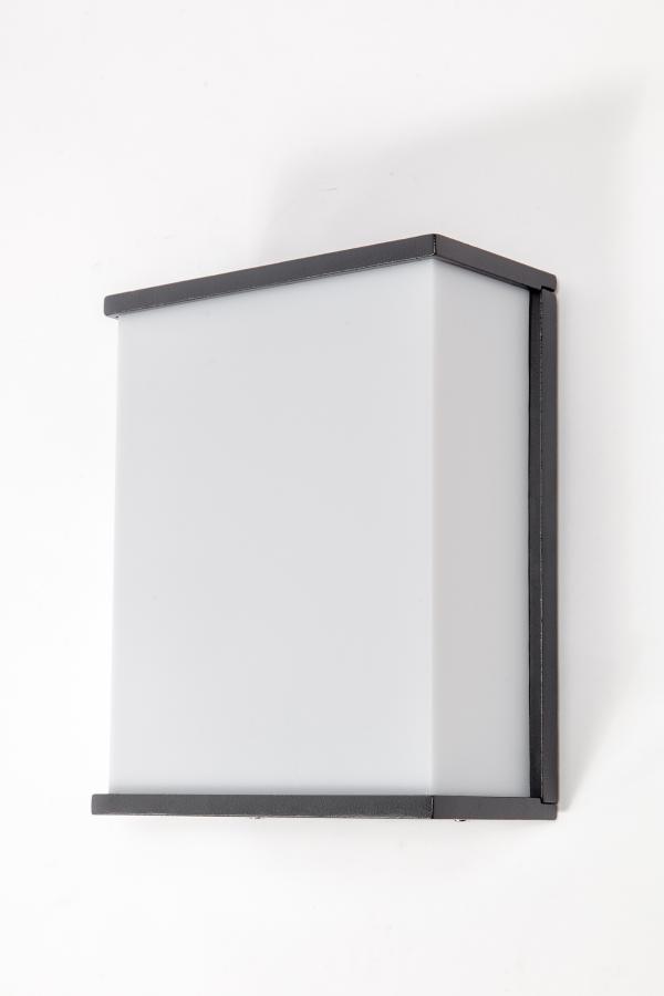 Настенный светильник 1843 Gr