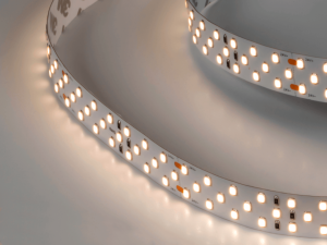 Лента светодиодная 3x DSG 2835 DW 252L-V24-IP33, 4000 K, 1260 LED, 24W/m, 5000*19*2 mm, LUX, DSG2252