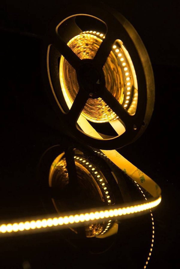 Лента светодиодная SWG SWG4240, 24 Вт/м, 12В, IP20, теплый белый