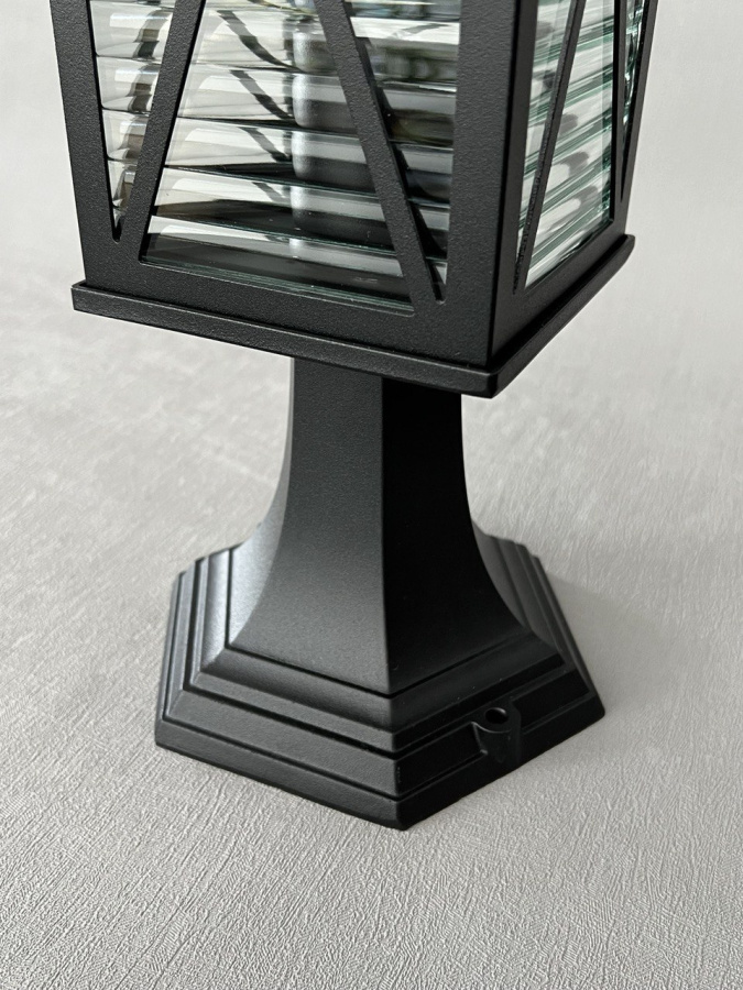 Светильник "Урмия"  G3844S.  Цвет: матово-черный