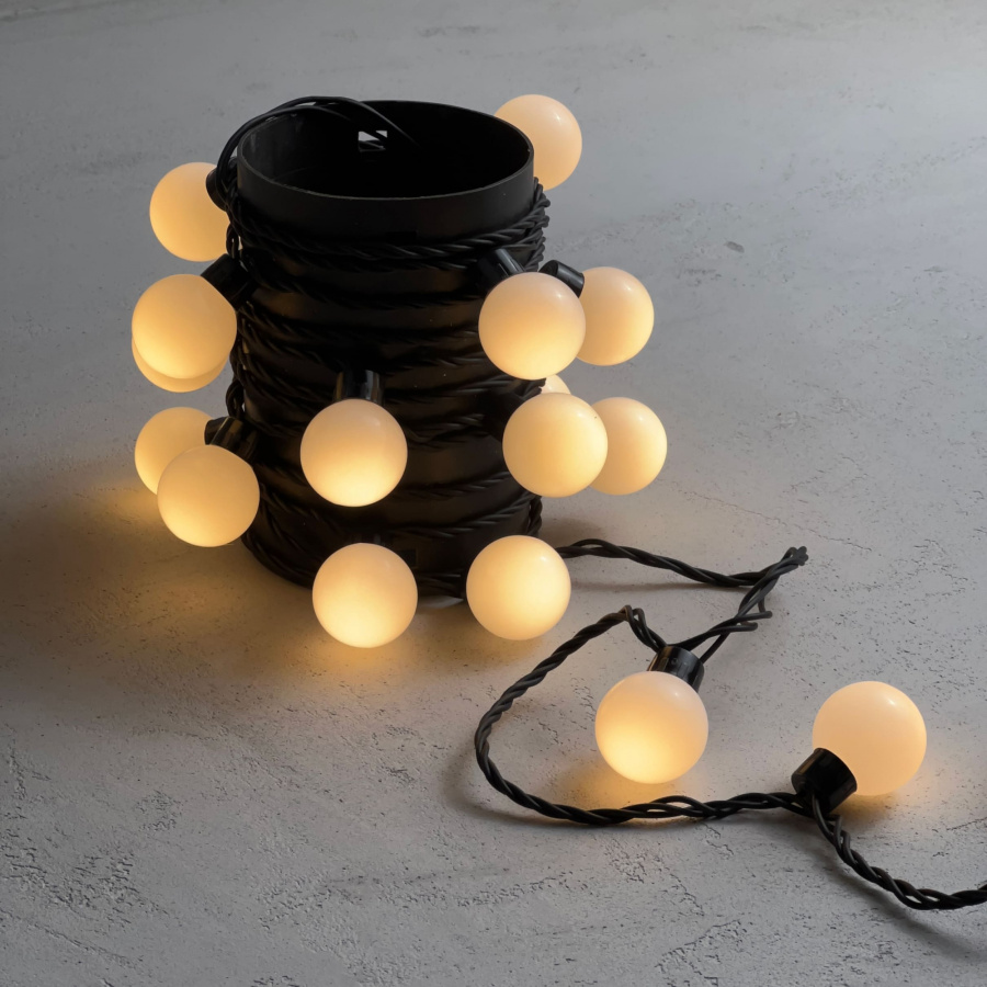 Гирлянда «Шарики» 5м Тепло-Белая 220В, Диаметр Шарика 40мм, 20 LED, Провод Черный Каучук, IP65