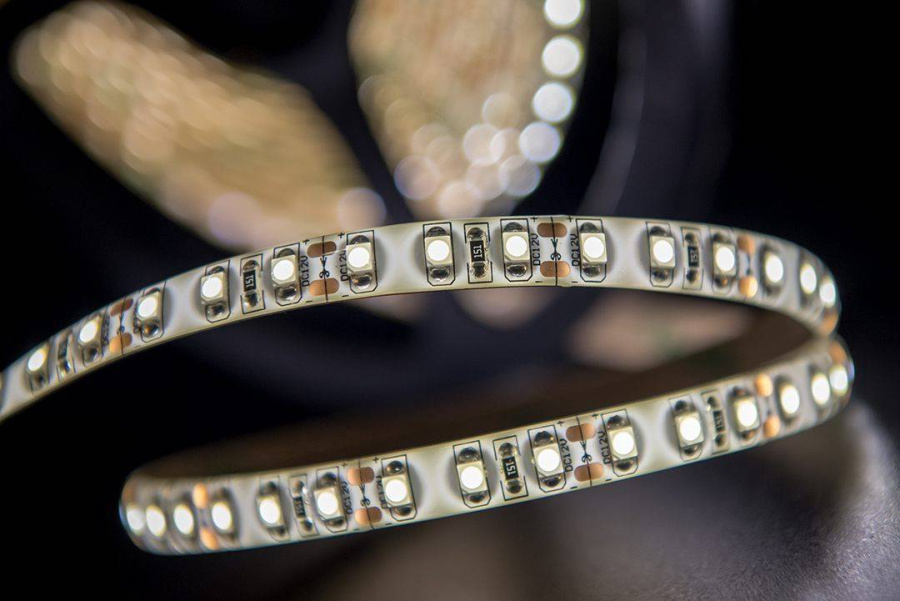 Лента светодиодная SWG SWG3120, 12В, IP65, теплый белый