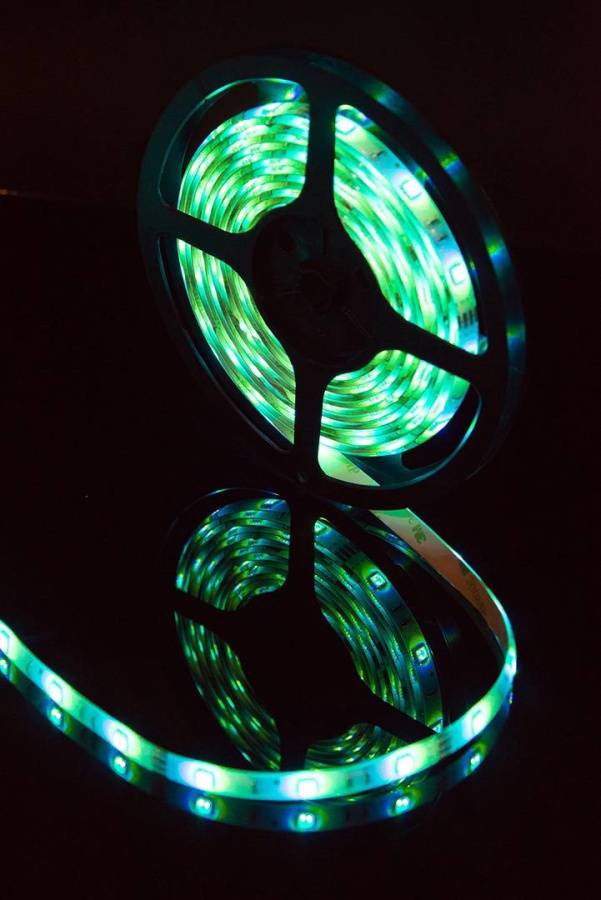 Лента светодиодная SWG SWG530, 7,2 Вт/м, 12В, IP65, RGB