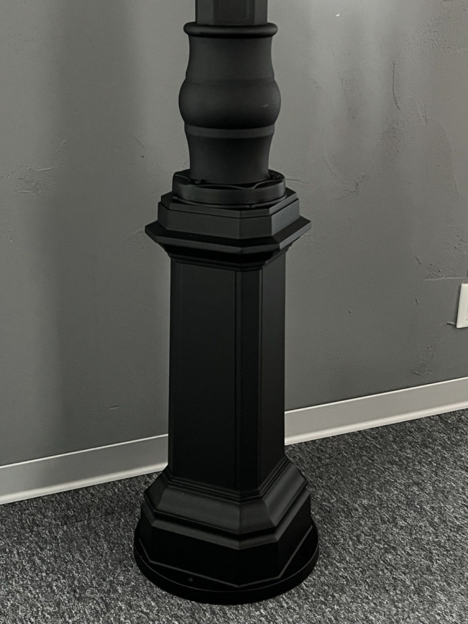 Светильник "Урмия"  G3840-3M.  Цвет: матово-черный