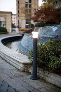 Светильник "Мира" Bollard light  220V E27 40W  G4067- 800 .  Цвет: черный