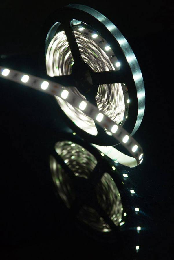 Лента светодиодная SWG SWG660, 20 Вт/м, 12В, IP20, холодный белый