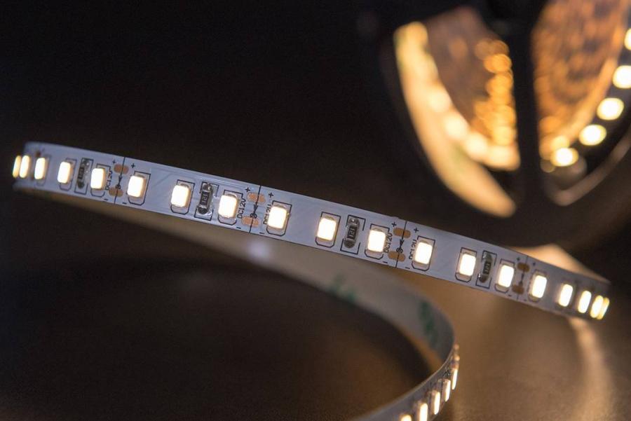 Лента светодиодная SWG SWG2120, 12 Вт/м, 12В, IP20, теплый белый