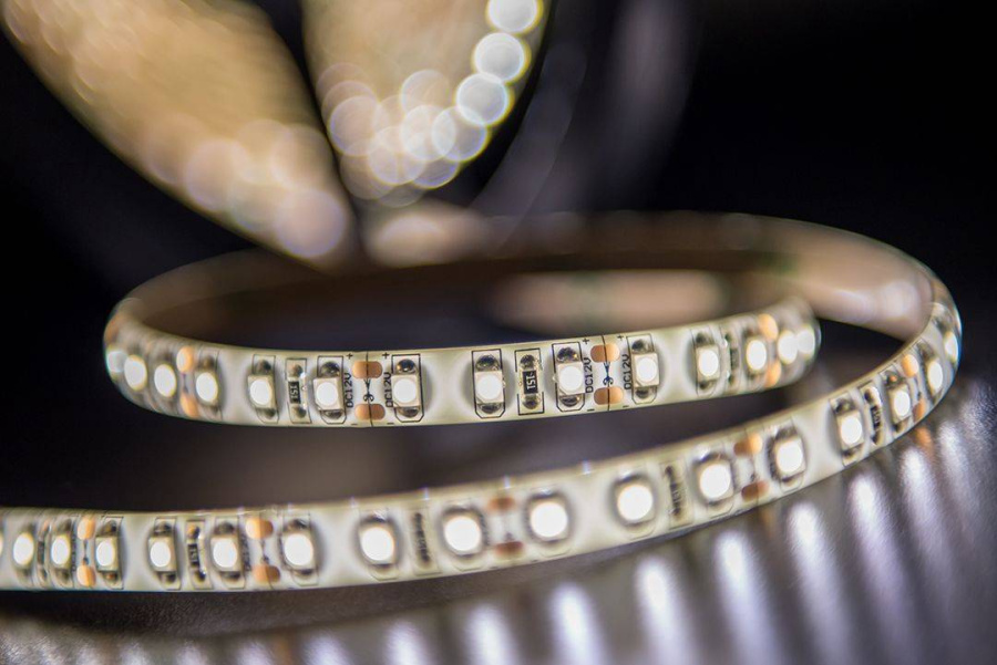 Лента светодиодная SWG SWG3120, 12В, IP65, теплый белый