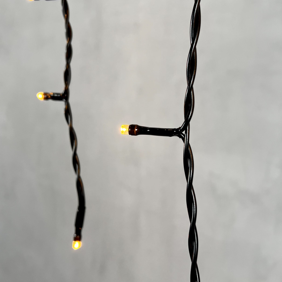 Гирлянда Бахрома 3,1 x 0,5 м Экстра Тепло-Белая 220В, 150 LED, Провод Черный ПВХ, IP54