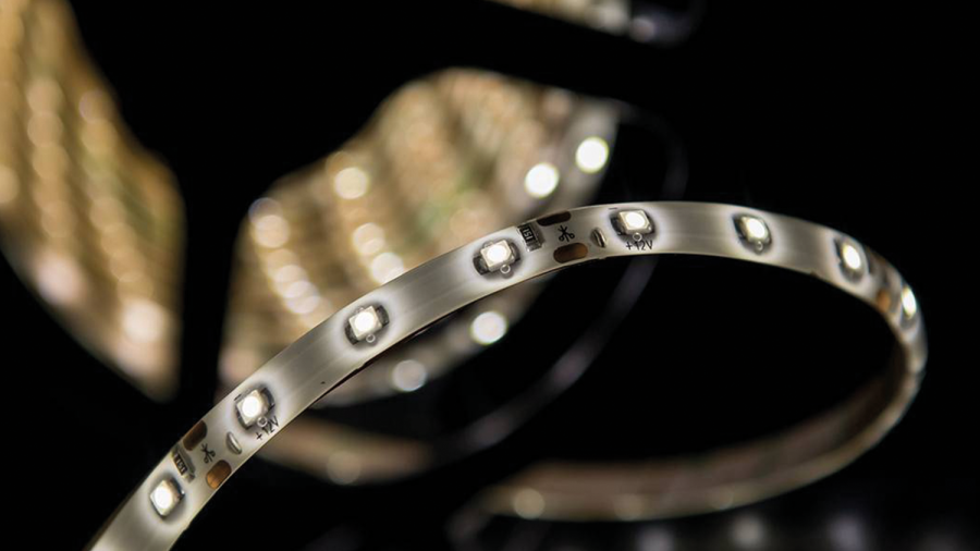 Лента светодиодная SWG SWG360, со скотчем 3М, 4,8 Вт/м, 12В , IP65, теплый белый