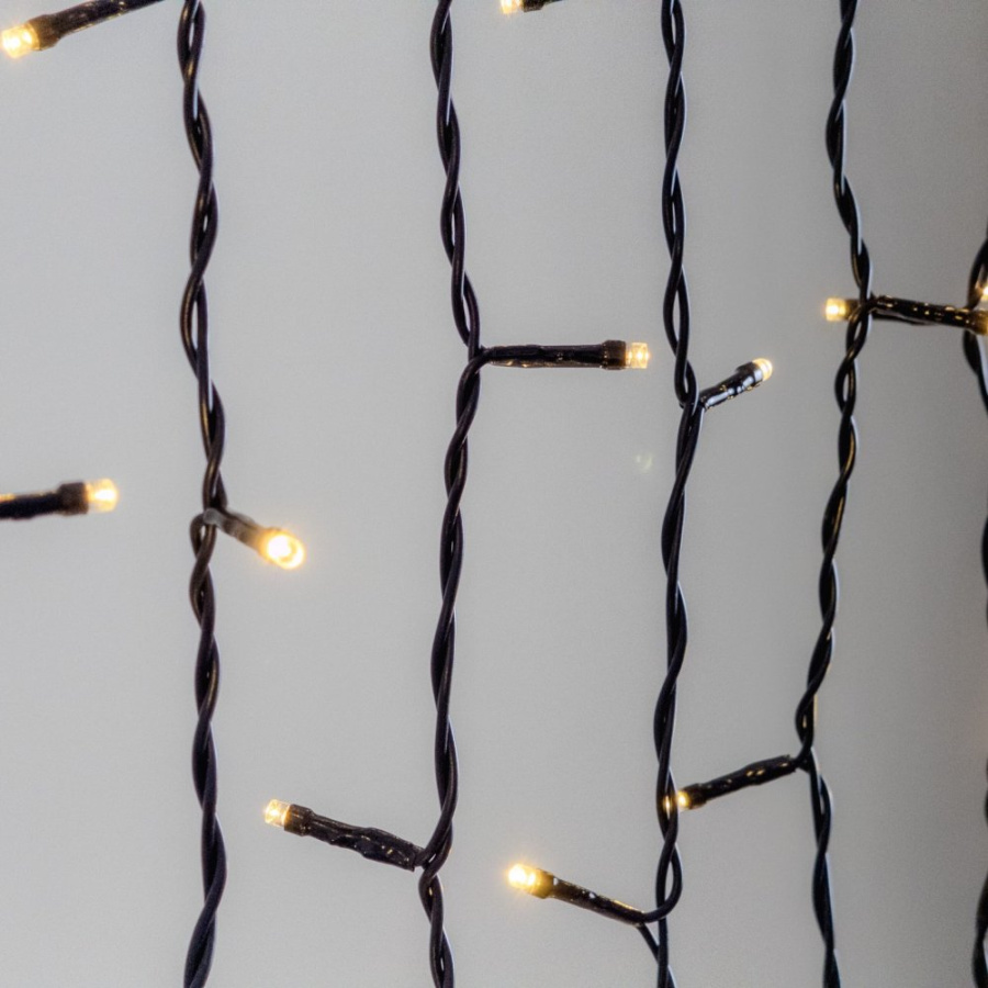 Гирлянда Занавес 2 x 2 м Тепло-Белый 220В, 400 LED, Провод Черный ПВХ, IP54