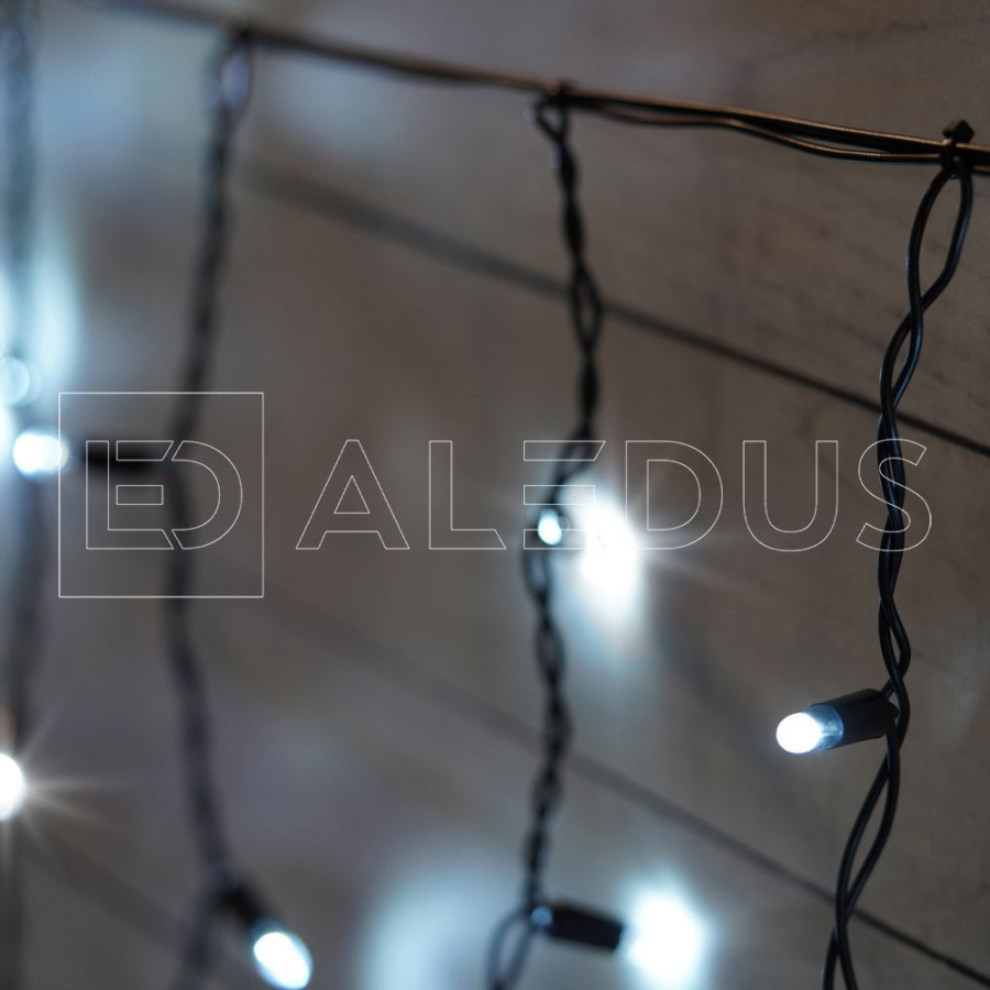 Бахрома (Айсикл) ALEDUS, 220 В, 3x0.9 м, IP65, черный провод, белый, с мерцанием, 144 светодиода