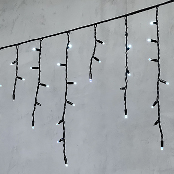Гирлянда Бахрома 3,1 x 0,5 м Белая с Мерцанием Белого Диода 220В, 120 LED, Провод Черный Каучук, IP65