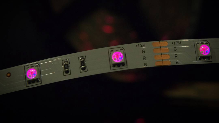 Лента светодиодная SWG SWG530, со скотчем 3М, 7,2 Вт/м, 12В, IP20, RGB