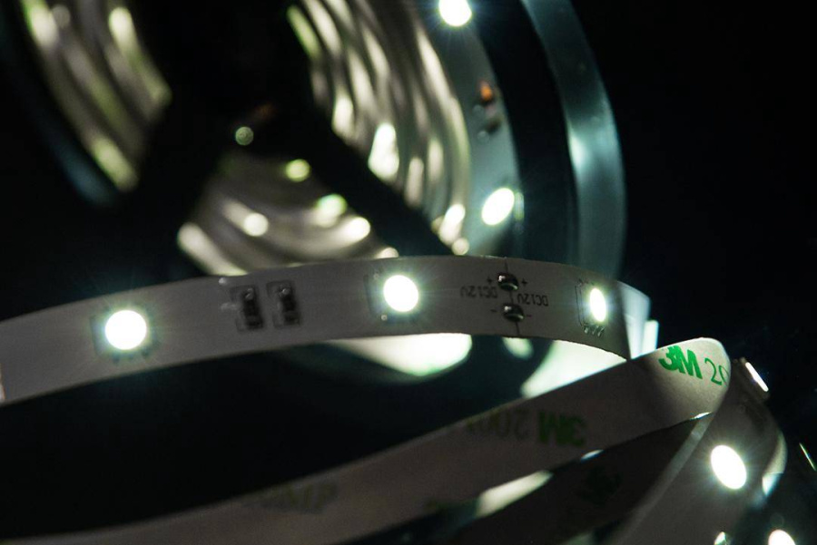 Лента светодиодная SWG SWG530, 7,2 Вт/м, 12В, IP20, холодный белый