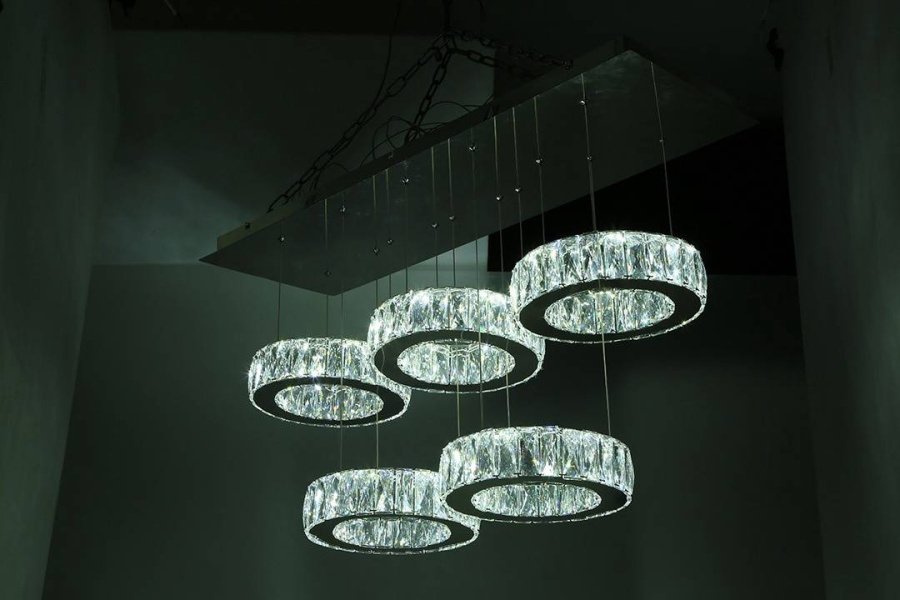 Люстра светодиодная хрустальная DW-8815