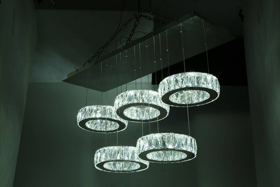 Люстра светодиодная хрустальная DW-8815